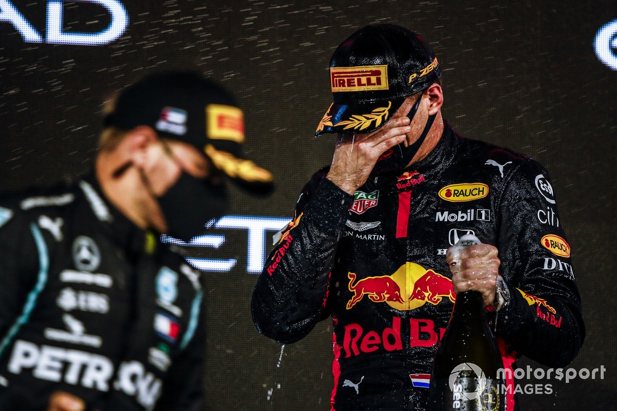 Podio: ganador de la carrera Max Verstappen, Red Bull Racing