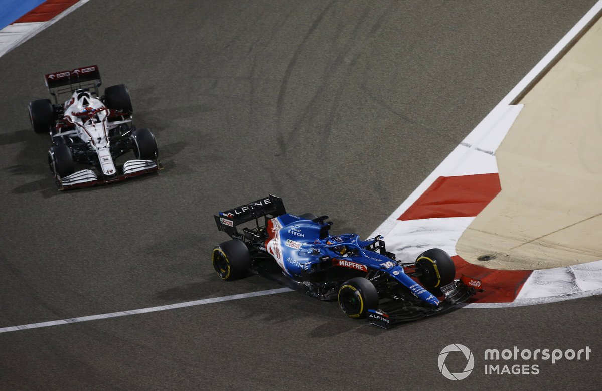 Fernando Alonso, Alpine A521, Kimi Raikkonen, Alfa Romeo Racing C41