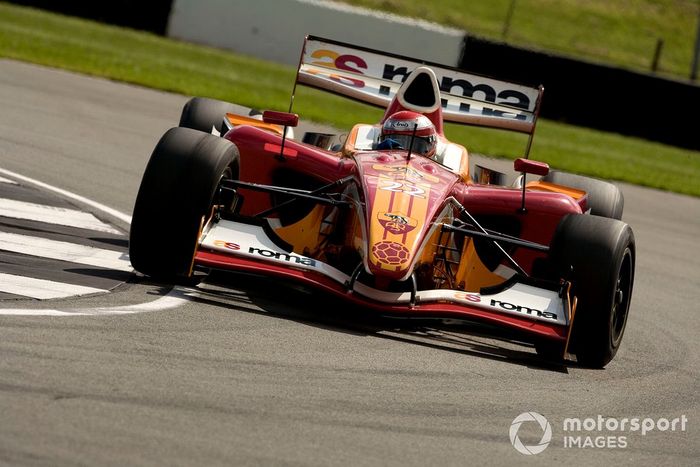 Enrico Toccacelo en el coche de la AS Roma, Superleague Formula