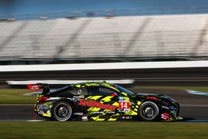 #14 VasserSullivan Lexus RC F GT3: Jack Hawksworth, Ben Barnicoat