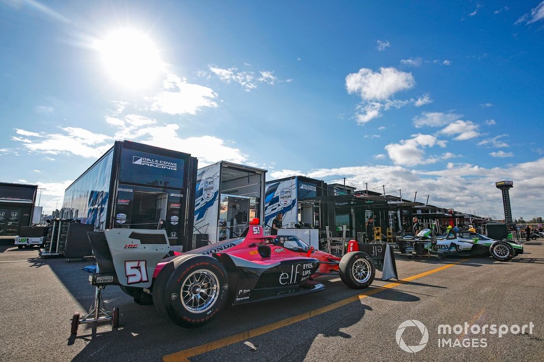 Paddock, Katherine Legge, Dale Coyne Racing Honda