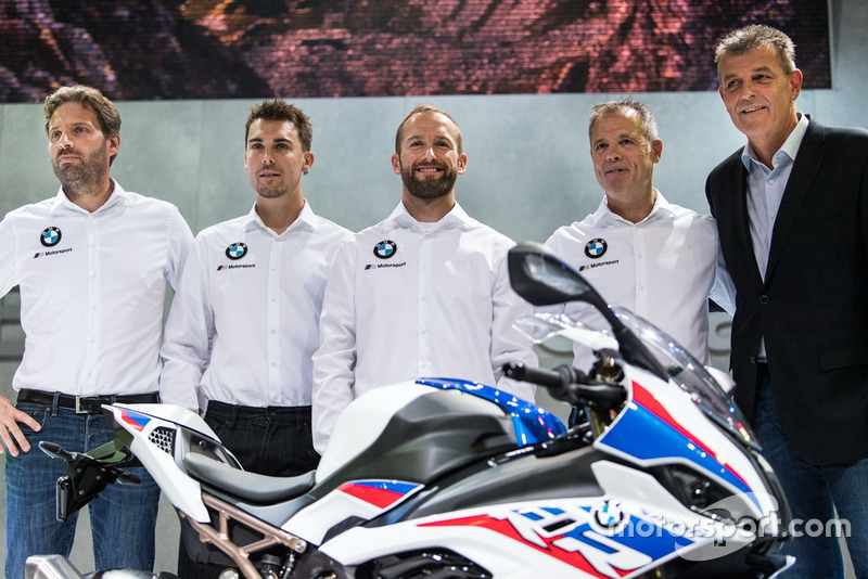 Marc Bongers, BMW Motorrad Motorsport Director, Markus Reiterberger, Tom Sykes, Shaun Muir, Team Director, Dr. Markus Schramm, jefe de BMW Motorrad 