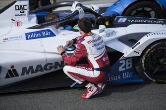 Jérôme d'Ambrosio, Mahindra Racing, M5 Electro talks to Antonio Felix da Costa, BMW I Andretti Motorsports, BMW iFE.18