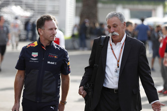 Christian Horner, Red Bull Racing Takım Patronu ve Chase Carey, CEO, Formula One