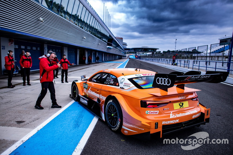 Автомобиль Audi RS5 DTM