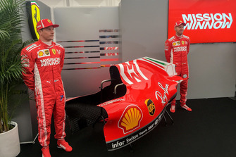 Sebastian Vettel, Kimi Raikkonen al lancio di Mission Winnow