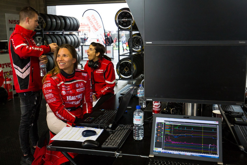 Simona de Silvestro, Nissan Motorsport Nissan