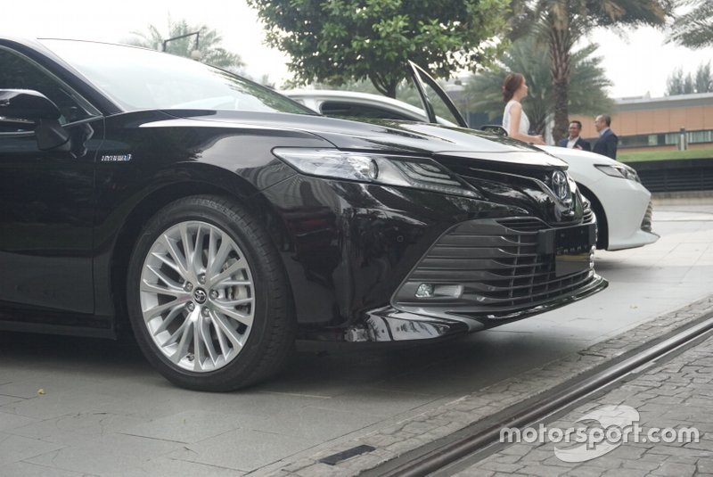 All New Toyota Camry Hybrid