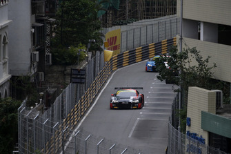 #88 Audi Sport Team WRT Speedstar Audi R8 LMS: Dries Vanthoor