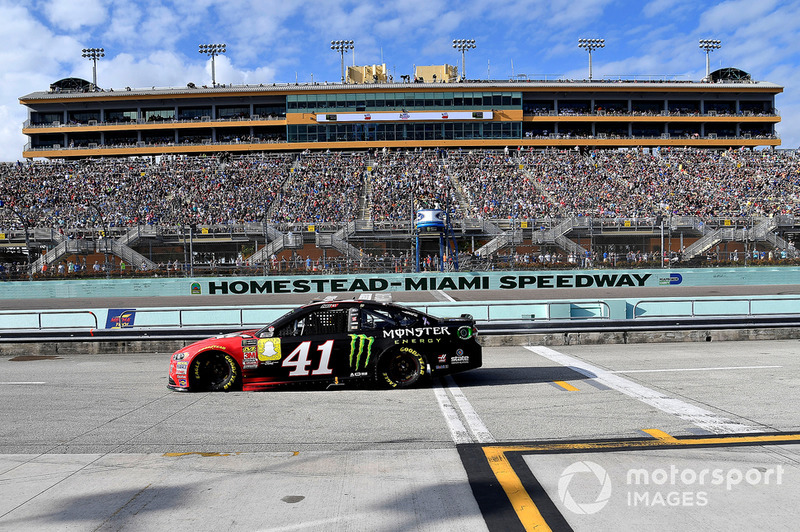 Kurt Busch, Stewart-Haas Racing, Ford Fusion State Haas Automation/Monster Energy