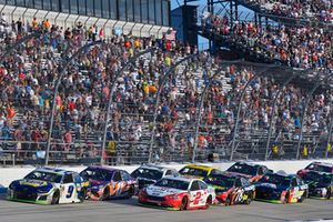 Chase Elliott, Hendrick Motorsports, Chevrolet Camaro NAPA Auto Parts, Brad Keselowski, Team Penske, Ford Fusion Wurth