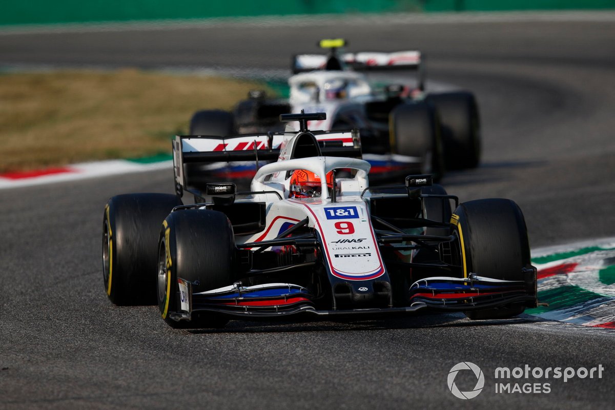 Nikita Mazepin, Haas VF-21, Mick Schumacher, Haas VF-21