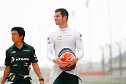 Alexander Rossi e Rio Haryanto, EQ8 Caterham Racing