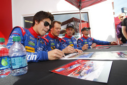 Лэнс Стролл, Александр Вурц, Брендон Хартли и Энди Приоль, #01 Chip Ganassi Racing Riley DP Ford