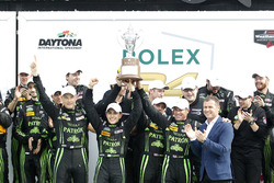 Les vainqueurs au général : #2 ESM Racing Honda HPD Ligier JS P2 : Scott Sharp, Ed Brown, Johannes van Overbeek, Pipo Derani