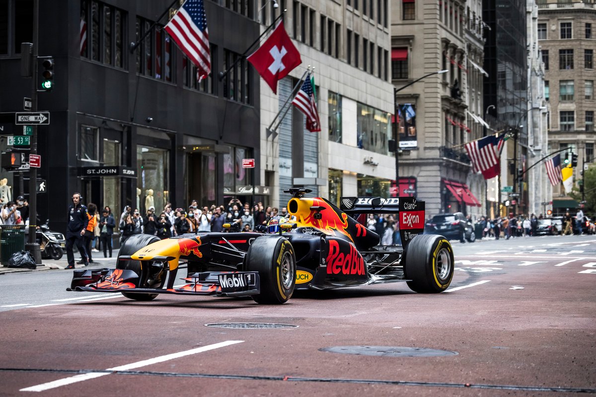 Red Bull Racing RB7 in New York