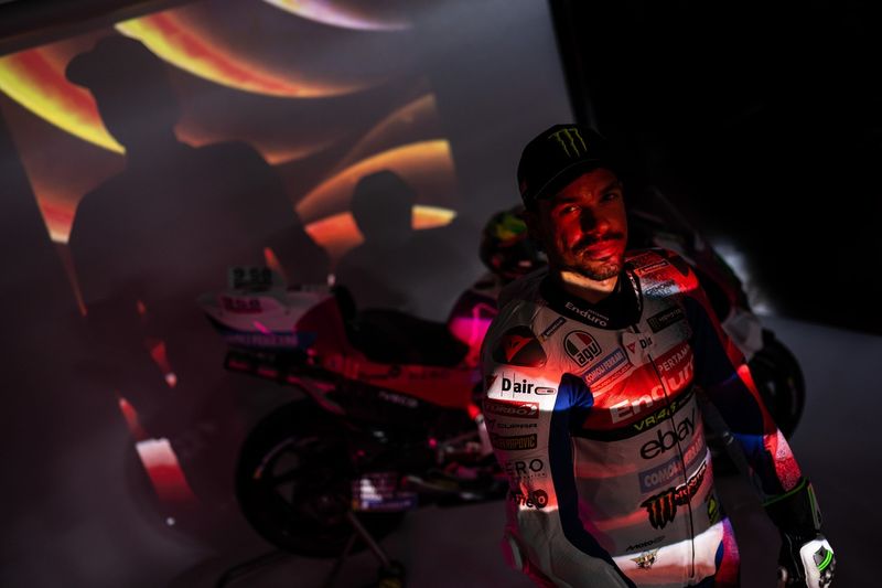 Franco Morbidelli. VR46 Racing Team Cremonini Live 25 librea