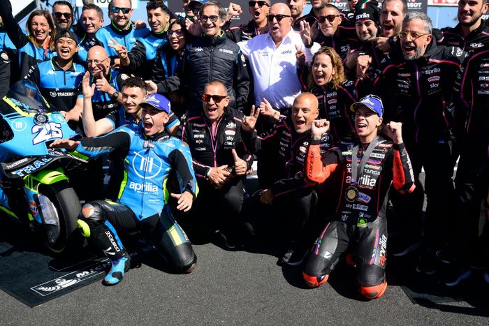 Raul Fernandez, Trackhouse Racing, Marco Bezzecchi, Aprilia Racing, Marco Bezzecchi, Aprilia Racing