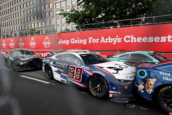 Daniel Suarez, Trackhouse Chevrolet