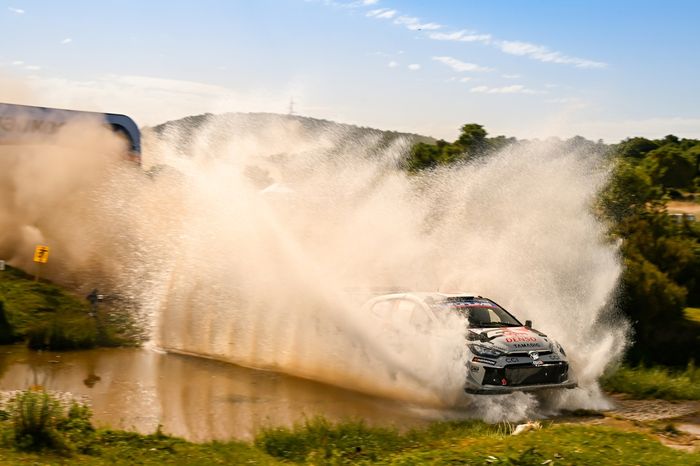 Takamoto Katsuta, Aaron Johnston, Toyota Gazoo Racing WRT Toyota GR Yaris Rally1