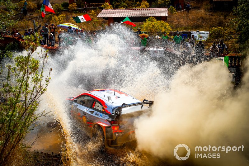 Dani Sordo, Carlos Del Barrio, Hyundai Motorsport Hyundai i20 Coupe WRC