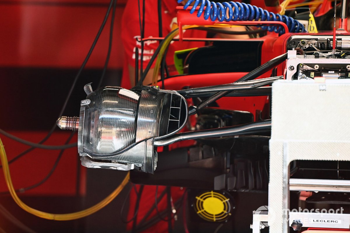 Ferrari SF1000: Vorderradbremse