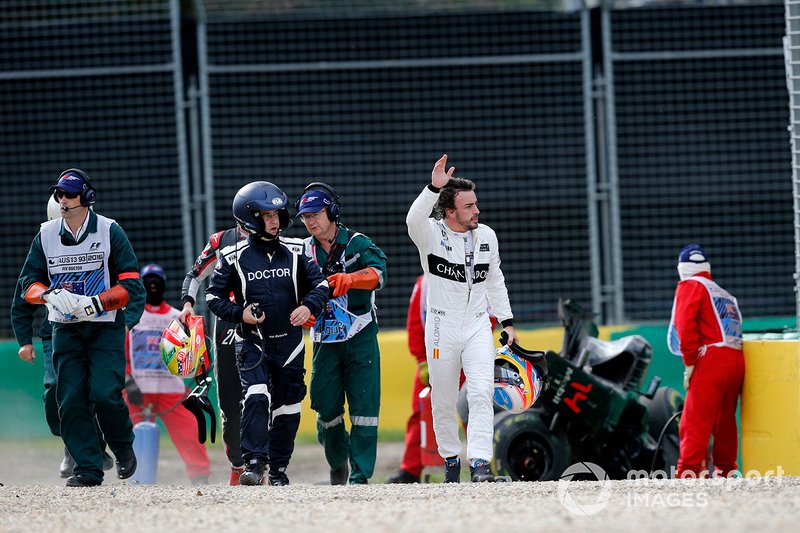 Crash de Fernando Alonso, McLaren MP4-31