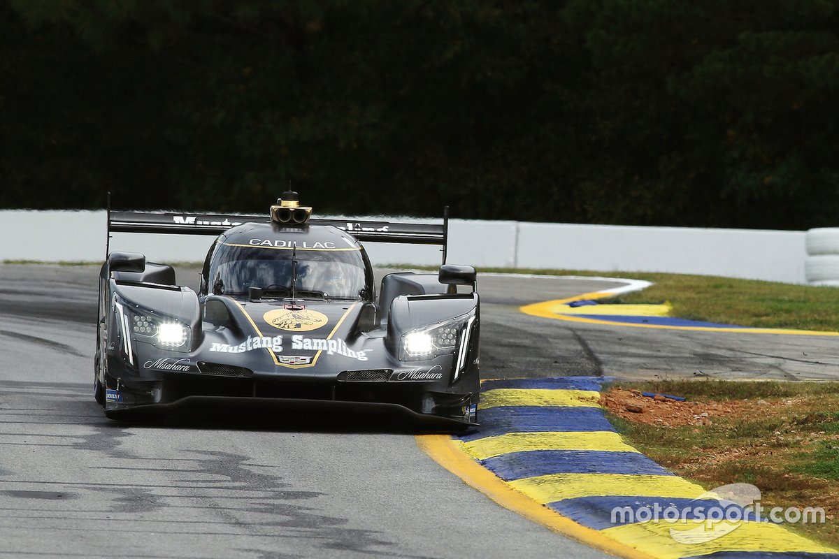 #5 JDC-Miller MotorSports Cadillac DPi: Sebastien Bourdais, Tristan Vautier, Loic Duval