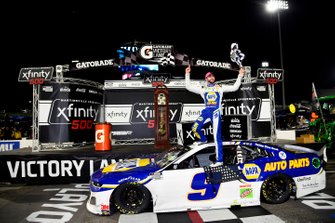Race winner Chase Elliott, Hendrick Motorsports, Chevrolet Camaro