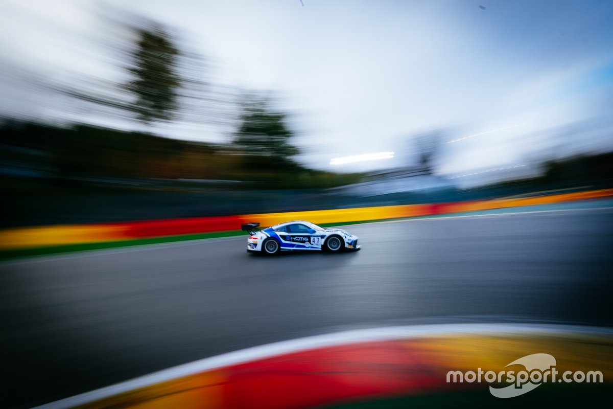 #47 KCMG Porsche 911 GT3-R: Michael Christensen, Richard Lietz, Kevin Estre