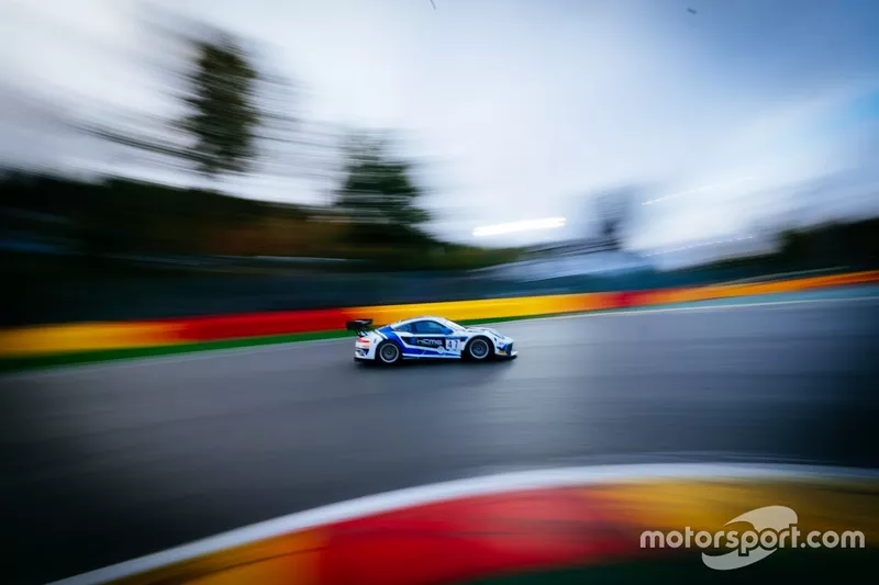 #47 KCMG Porsche 911 GT3-R: Michael Christensen, Richard Lietz, Kevin Estre