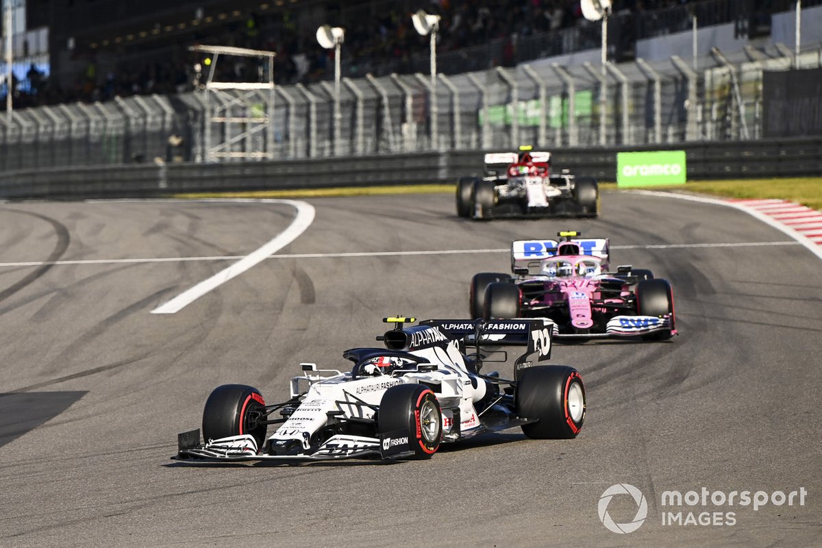 Pierre Gasly, AlphaTauri AT01 e Nico Hulkenberg, Racing Point RP20