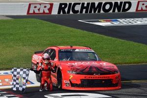 Race winner Justin Allgaier, JR Motorsports, Chevrolet Camaro