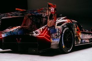BMW M Hybrid V8 Art Car