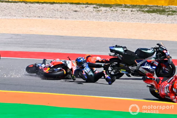 Accidente de Marc Márquez, Repsol Honda Team, Miguel Oliveira, RNF MotoGP Racing