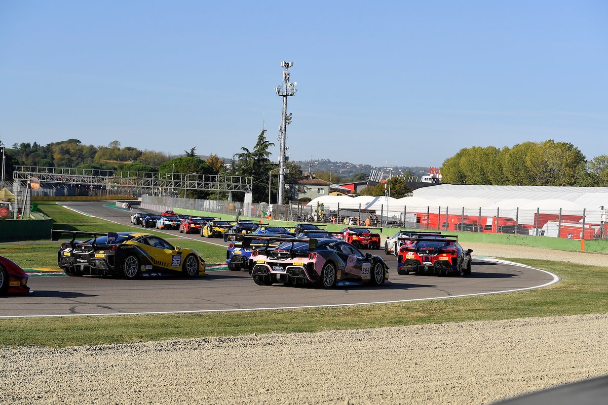 La partenza della Finale Coppa Shell AM