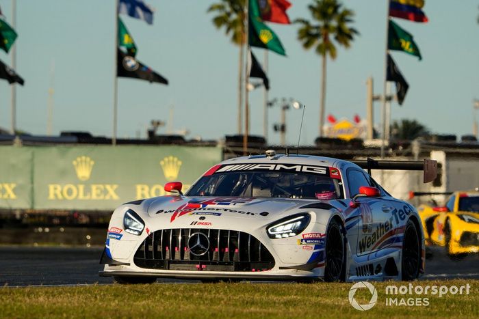 #79 WeatherTech Racing Mercedes AMG GT3: Cooper MacNeil, Daniel Juncadella, Jules Gounon, Maro Engel