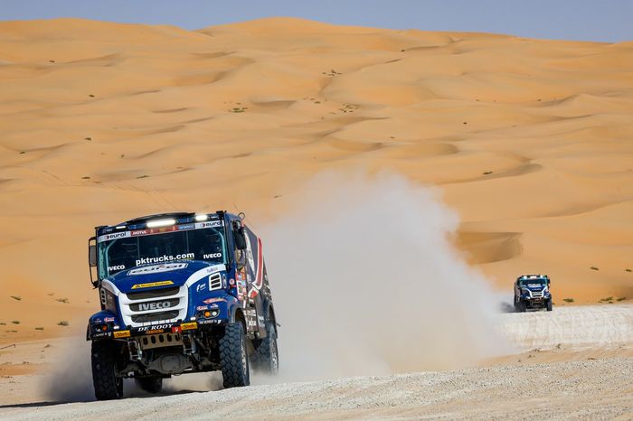 #506 Eurol Team De Rooy Iveco: Martin Van Den Brink, Rijk Mouw, Erik Kofman