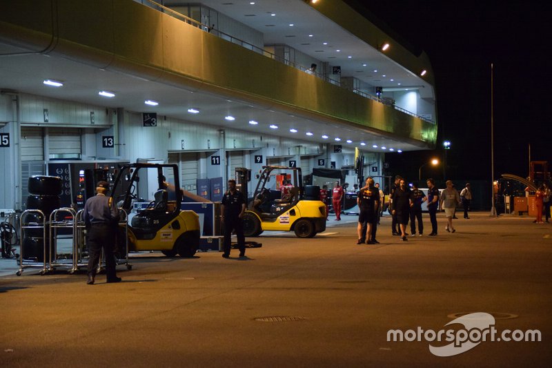 Friday night paddock