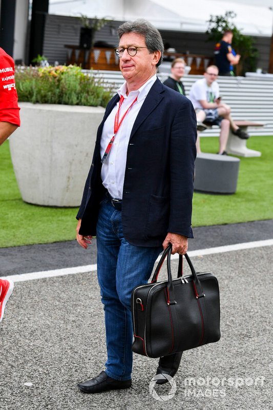 Louis C. Camilleri, CEO de Philip Morris International