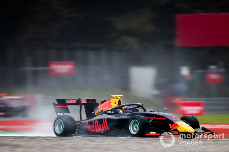 Juri Vips, Hitech Grand Prix