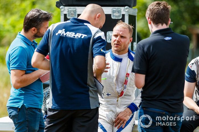 Valtteri Bottas prova la Ford Fiesta WRC del team M-Sport