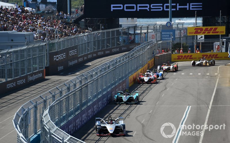Sébastien Buemi, Nissan e.Dams, Nissan IMO1, Alex Lynn, Panasonic Jaguar Racing, Jaguar I-Type 3, Pascal Wehrlein, Mahindra Racing, M5 Electro