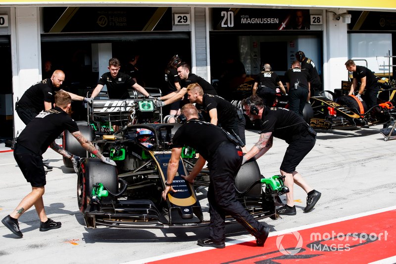 Romain Grosjean, Haas F1 Team VF-19