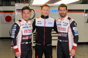 Pole position pour Mike Conway, Kamui Kobayashi, Jose Maria Lopez, Toyota Gazoo Racing