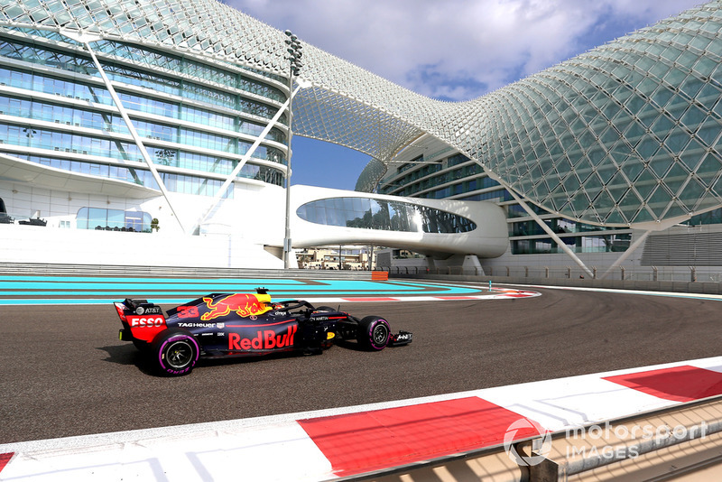 #7 Kurve 18 (Abu Dhabi)
