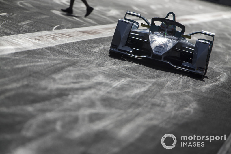 Oliver Turvey, NIO Formula E Team, NIO Sport 004
