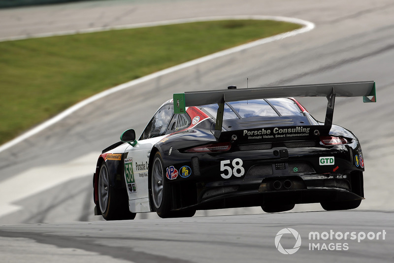 #58 Wright Motorsports Porsche 911 GT3 R, GTD: Patrick Long, Christina Nielsen, Robert Renauer
