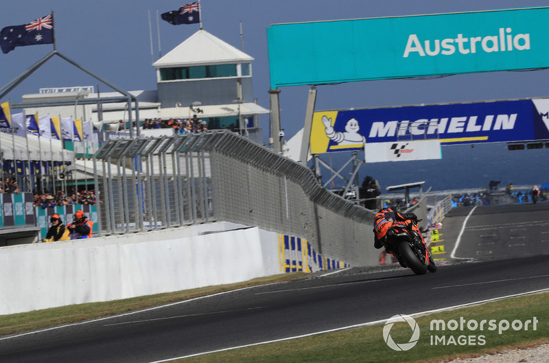Bradley Smith, Red Bull KTM Factory Racing,crash