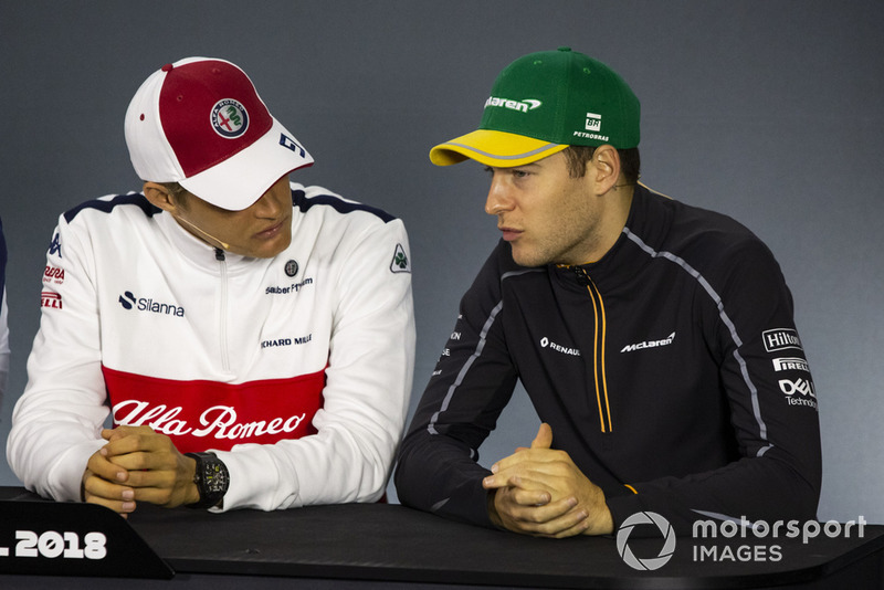 Marcus Ericsson, Sauber and Stoffel Vandoorne, McLaren in the press conference